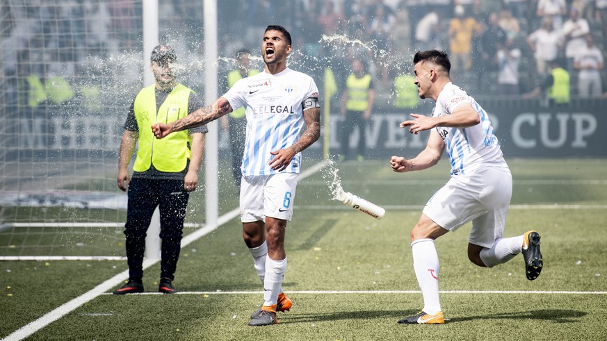 Zuerichs Victor Palsson jubelt nach dem Sieg im Schweizer Fussball Cupfinalspiel zwischen den Berner Young Boys und dem FC Zuerich, am Sonntag 27. Mai 2018, im Stade de Suisse in Bern. (KEYSTONE/Ennio ...