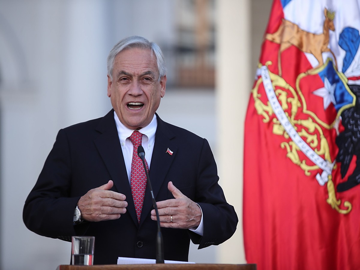 In Chile sollen die acht ältesten Kohlekraftwerke bis 2024 abgeschaltet werden. Bis 2040 sollen dann alle Kohlekraftwerke vom Netz genommen werden. Das kündigte Präsident Sebastián Piñera an. (Archivb ...