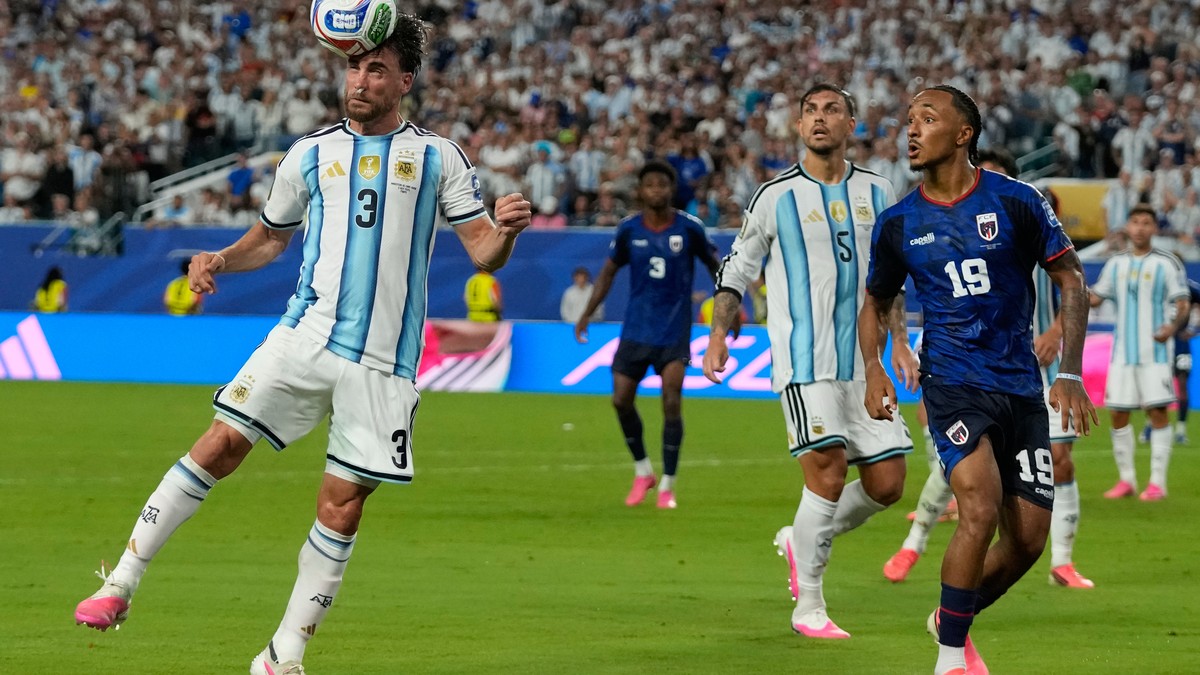 Neue-WM-Regel-gegen-Zeitspiel-doch-bei-Argentinien-blieb-sie-aussen-vor