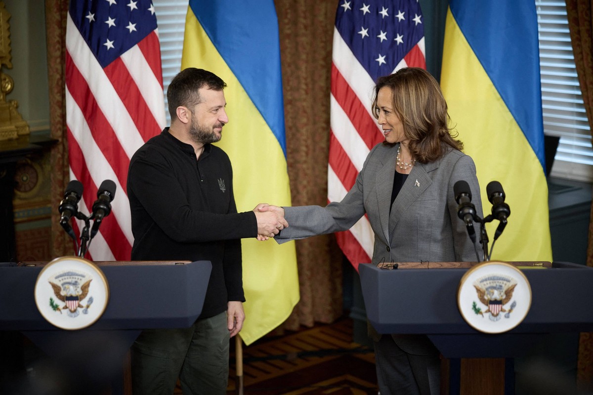U S Vice President Kamala Harris and Ukrainian President Volodymyr Zelensky in the Eisenhower Executive Office Building on the White House campus in Washington U S Vice President Kamala Harris and Ukr ...