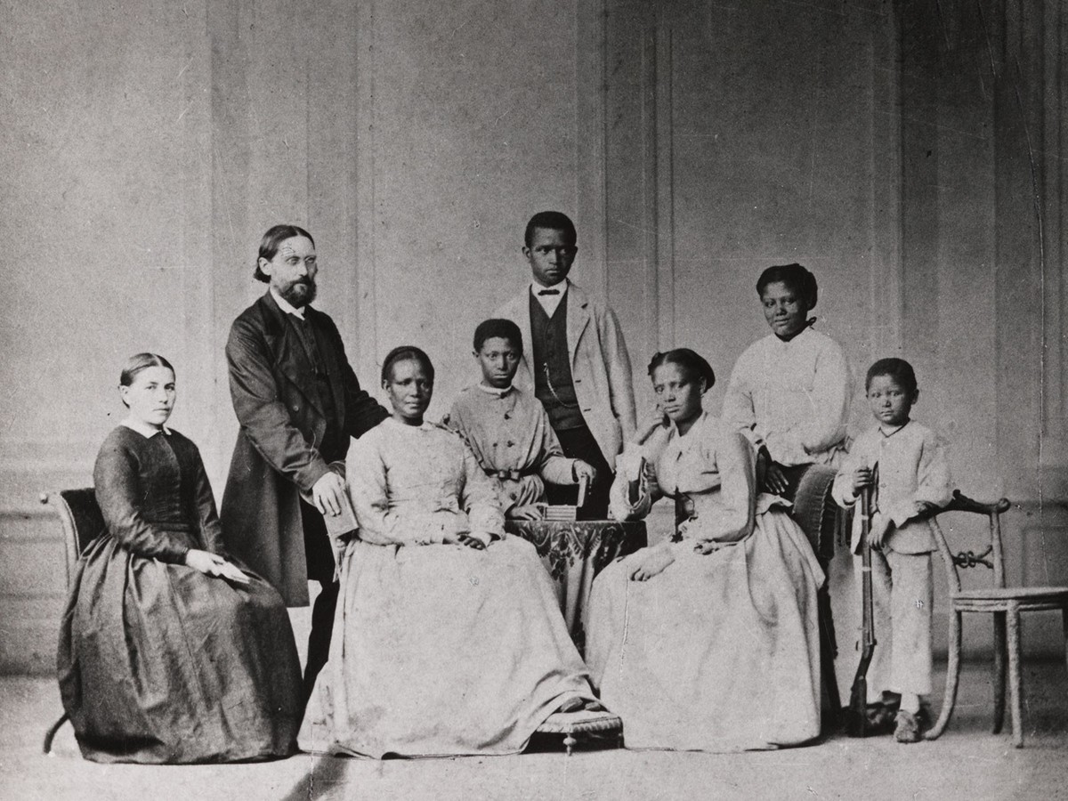 Porträt der Familie Zimmermann-Mulgrave, um 1873.
https://www.bmarchives.org/items/show/100208370