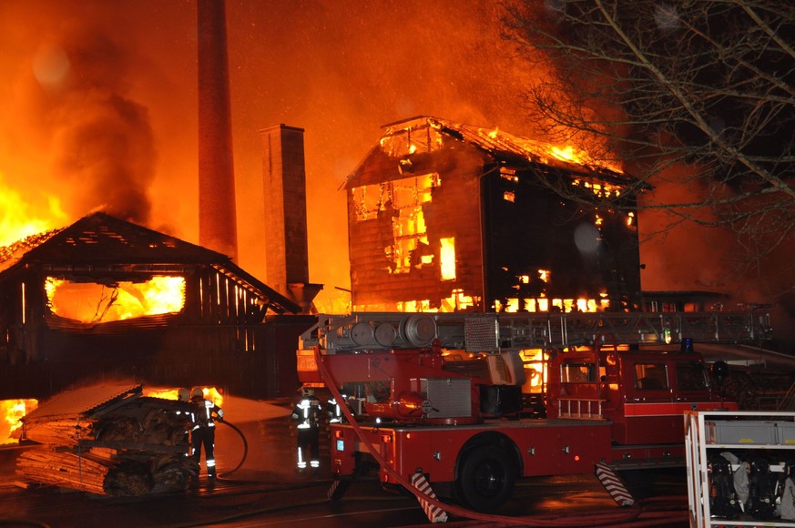 Lichterloh: Scheunenbrand in Balsthal.