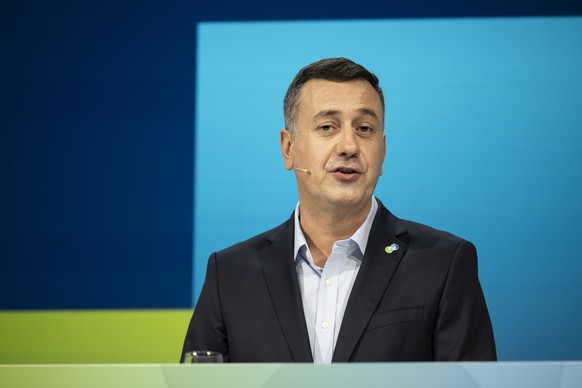 CEO Miljan Gutovic spricht an der Bilanzmedienkonferenz des Baustoffherstellers Holcim in Zuerich, aufgenommen am Freitag, 28. Februar 2025. (KEYSTONE/Ennio Leanza)