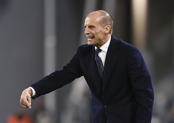 Juventus&#039; coach Massimiliano Allegri during the Serie A soccer match between Juventus Fc vs ACF Fiorentina at Allianz Stadium in Torino, Italy, Saturday Nov. 6, 2021. (Fabio Ferrari/LaPresse via  ...