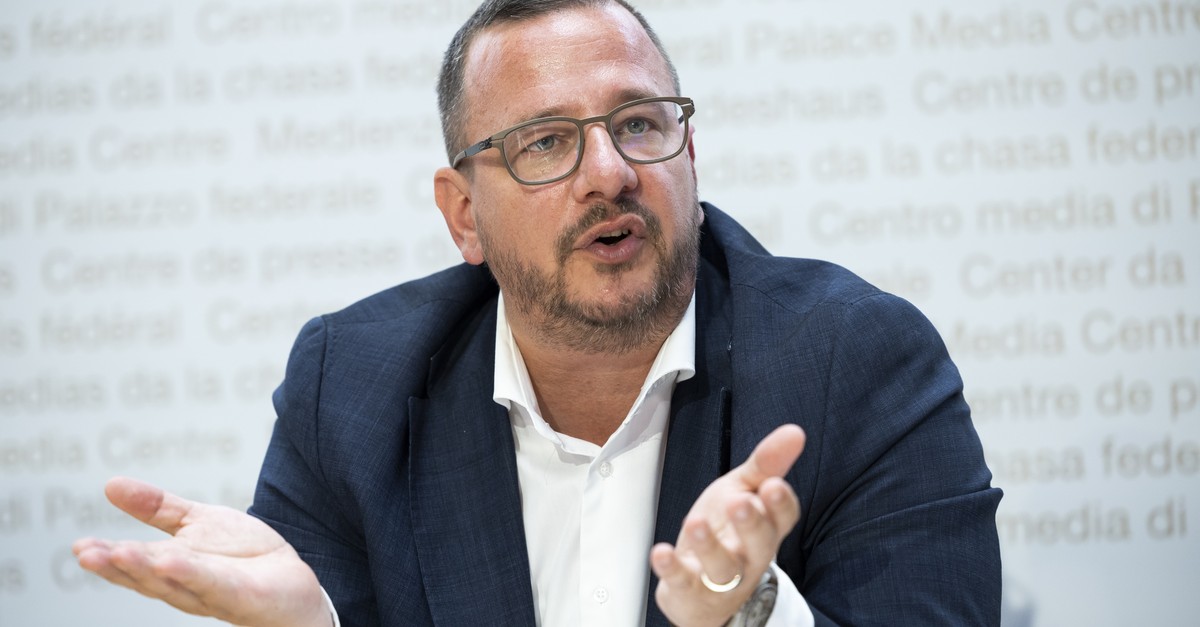 Mitte-Partei-stellt-sich-hinter-EU-Vertr-ge-und-l-sst-eine-wichtige-Frage-offen