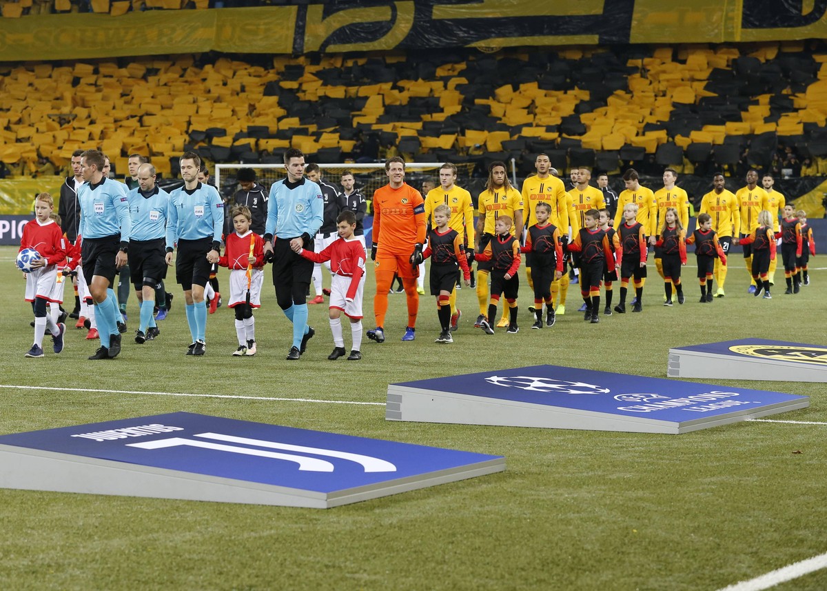 December 12, 2018 - Bern, Switzerland - Juventus team and Young Boys team during Champions League match between Young Boys v Juventus, in Beern, on December 12, 2018. BSC Young Boys v Juventus - UEFA  ...