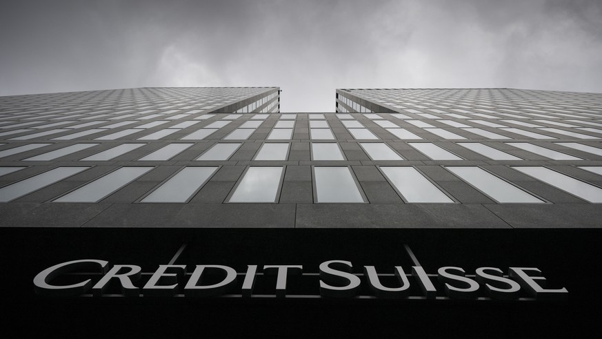 epaselect epa09775648 A view of the logo of Swiss bank Credit Suisse in Zurich, Switzerland, 21 February 2022. A major data leak linked to thousands of accounts from one of the world&#039;s biggest pr ...