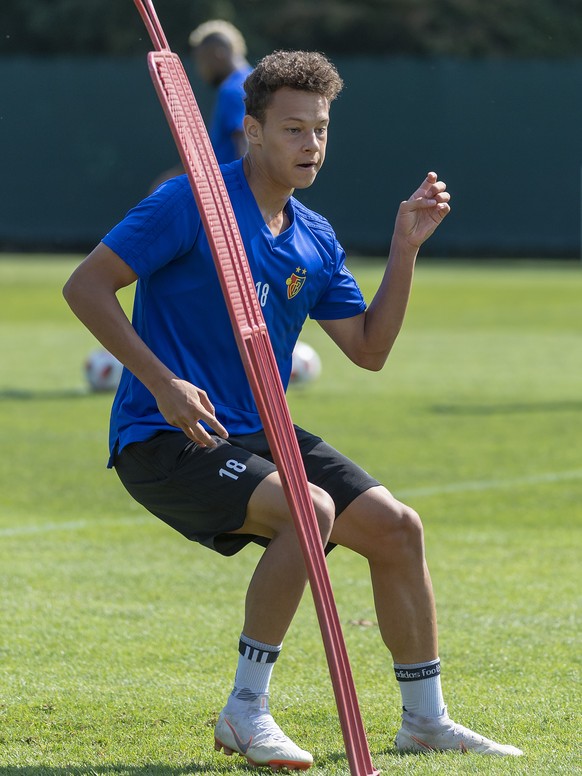 Julian von Moos bei einem Training des FC Basel 1893 im Trainingsgelaende St. Jakob in Basel, am Freitag, 3. August 2018. (KEYSTONE/Georgios Kefalas)