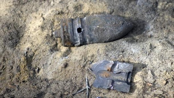 Eine Panzerabwehrgranate aus dem Zweiten Weltkrieg (Symbolbild): Eine ähnliches Geschoss ist nun in einem Po von einem Waffensammler aus Großbritannien aufgetaucht.