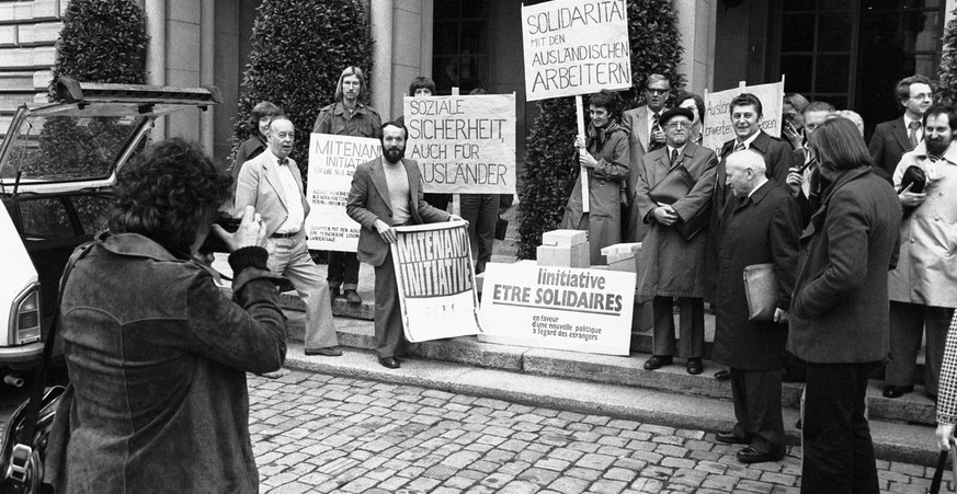 Kundgebung für die Mitenand-Initiative in Bern (1978). Das Volksbegehren war an der Urne chancenlos.&nbsp;