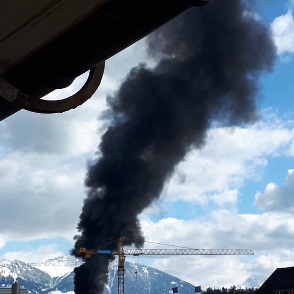 Grossbrand Schmerikon
Feuerwehr Schmerikon, Uznach und Rapperswil-Jona im Einsatz. 
Lagerhalle in Brand