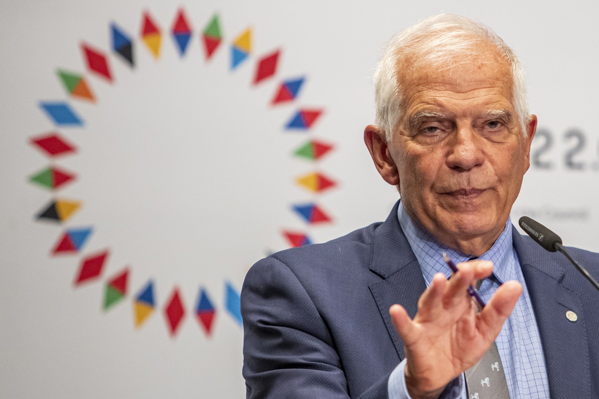 epa10149752 EU's High Representative of the Union for Foreign Affairs and Security Policy Josep Borrell attends a press conference during the European Foreign Ministerial Meeting in Prague, Czech ...