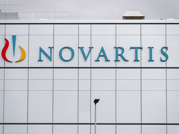 Novartis hat im zweiten Quartal bei den Umsätzen erneut von seinen Zugpferden profitiert: Etwa dem Herzmittel Entresto und dem Schuppenflechtemittel Cosentyx.