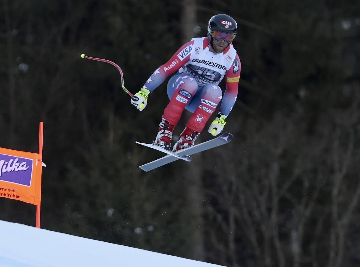 United States' Travis Ganong competes during an alpine ski, men's World Cup downhill race, in Garmisch Partenkirchen, Friday, Jan. 27, 2017. (AP Photo/Marco Tacca)