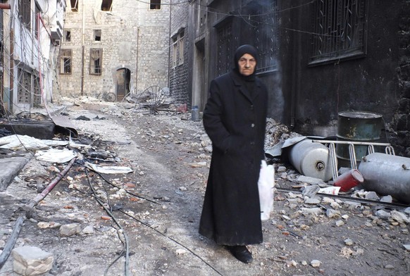 Mehrere tausend Bewohnerinnen und Bewohner sind in der zerstörten Stadt Homs von jeglicher Versorgung abgeschnitten.&nbsp;