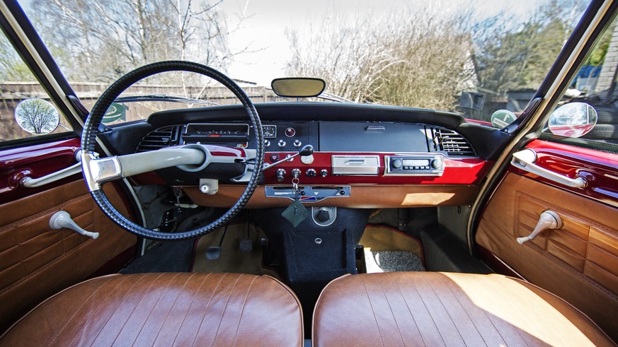 Citroen DS interieur design frankreich 1960s 1950s