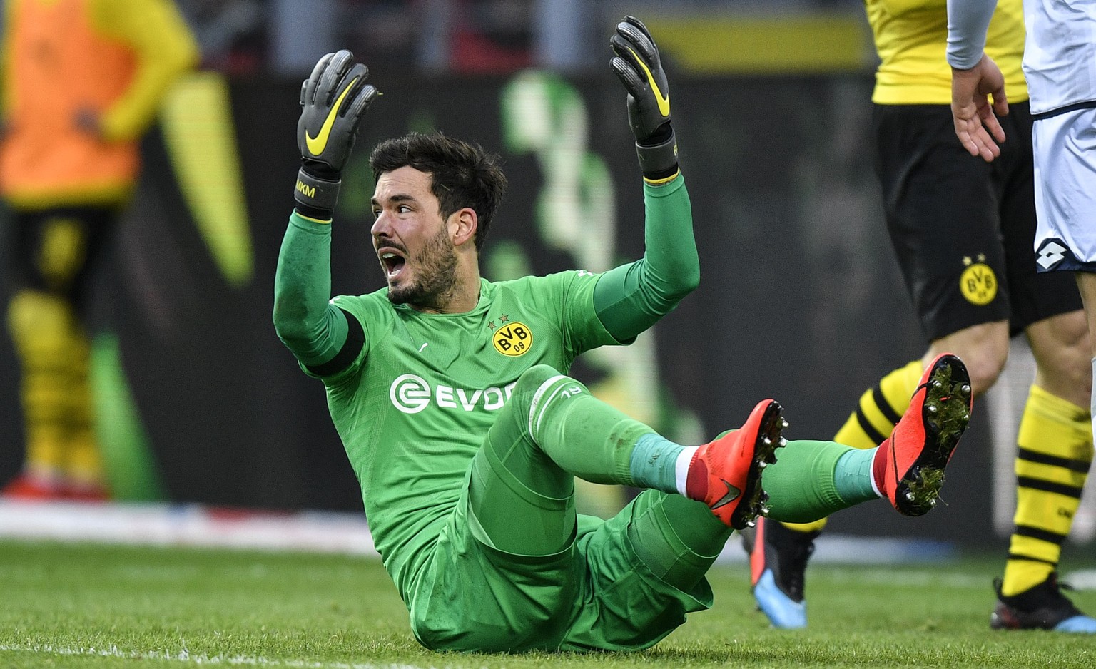 Dortmund goalkeeper Roman Buerki reacts during the German Bundesliga soccer match between Borussia Dortmund and TSG 1899 Hoffenheim in Dortmund, Germany, Saturday, Feb. 9, 2019. (AP Photo/Martin Meiss ...