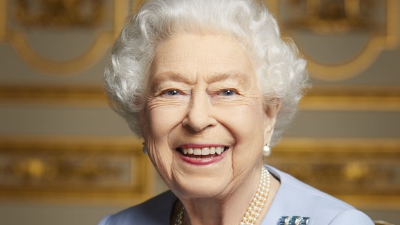 This photo issued by Buckingham Palace on Sunday Sept. 18, 2022, shows Britain&#039;s Queen Elizabeth II photographed at Windsor Castle, Windsor, England, in May 2022. (Ranald Mackechnie/Buckingham Pa ...