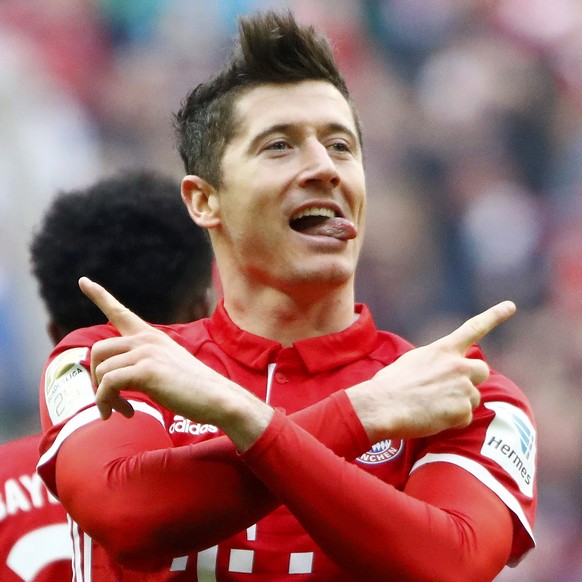 Football Soccer - Bayern Munich v Eintracht Frankfurt - German Bundesliga - Allianz Arena, Munich, Germany - 11/03/17 - Bayern Munich&#039;s Robert Lewandowski celebrates after scoring a goal. REUTERS ...