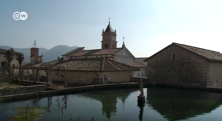 Malerische Umgebung: das Kloster Trisulti in der Nähe von Rom.