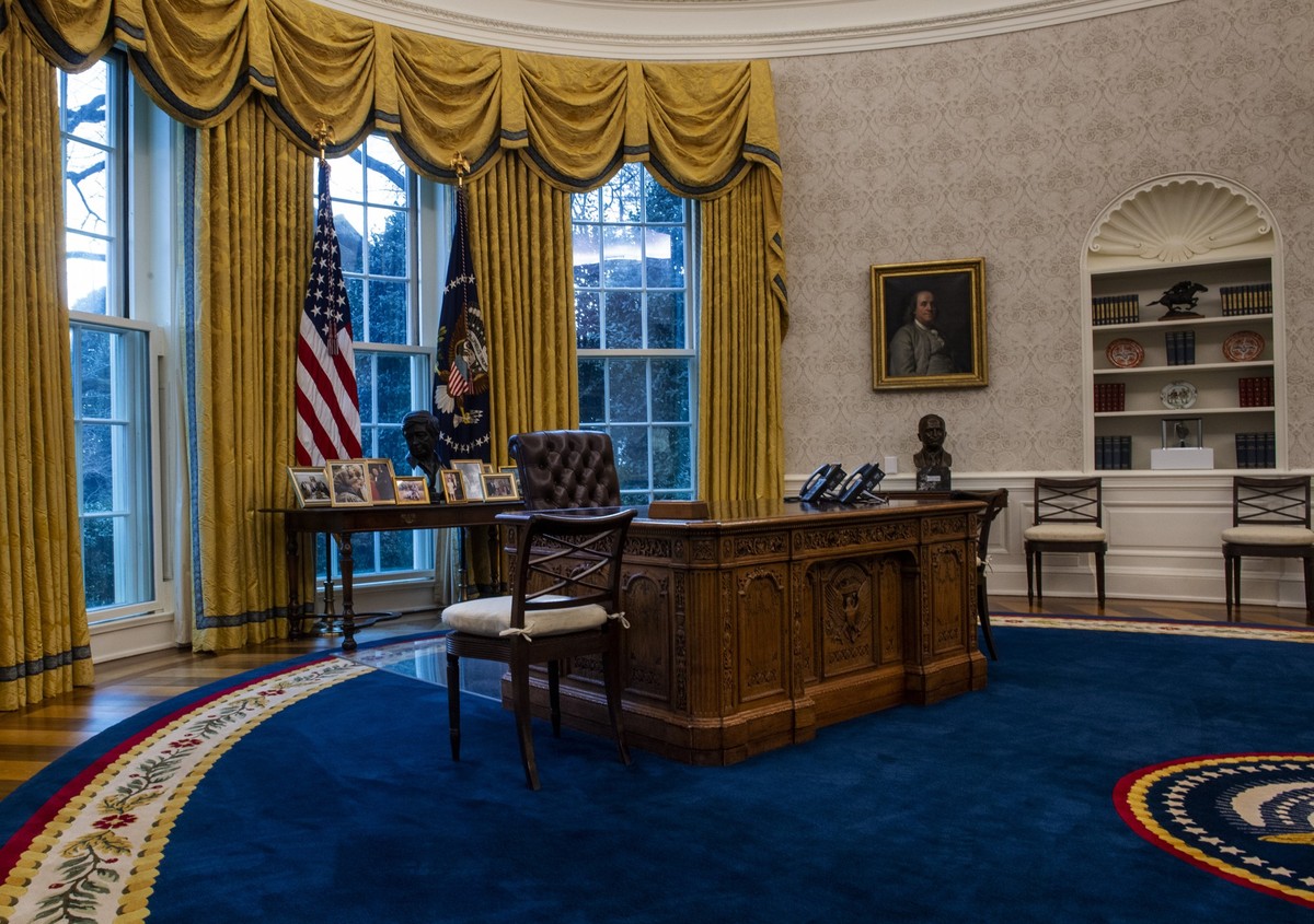 WASHINGTON, DC - January 20: 
A view of the Resolute desk seen during an early preview of the redesigned Oval Office awaiting President Joseph Biden at the White House in Washington, DC.
(Photo by Bil ...