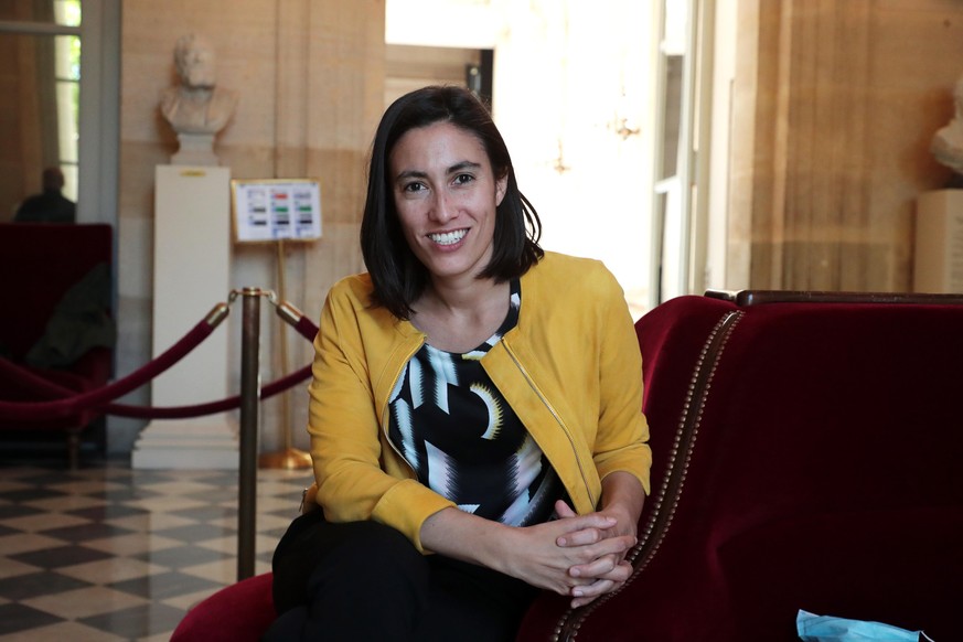 epa08432000 Member of the French National Assembly and former member of La Republique Em Marche (LREM) Paula Forteza poses for photographs ahead of a parliamentary session in Paris, France, 19 May 202 ...