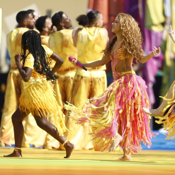 epa13121146 Colombian singer Shakira performs during the half-time show of the FIFA World Cup 2026 final match Spain against Argentina, in East Rutherford, New Jersey, USA, 19 July 2026. EPA/WILL OLIV ...