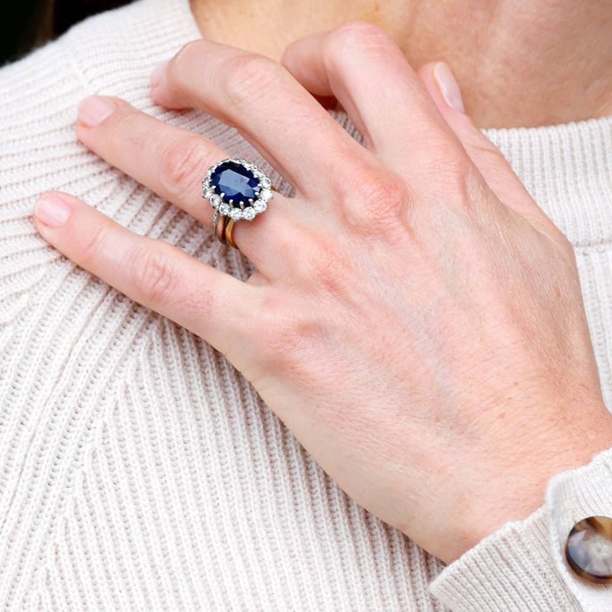 NOTTINGHAM, UNITED KINGDOM - OCTOBER 11: (EMBARGOED FOR PUBLICATION IN UK NEWSPAPERS UNTIL 24 HOURS AFTER CREATE DATE AND TIME) Catherine, Princess of Wales (engagement ring detail) visits Nottingham  ...