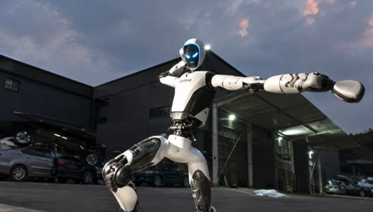 Ce robot en colère, c'est le Unitree H2-X «Kung Fu Legend Guardian».