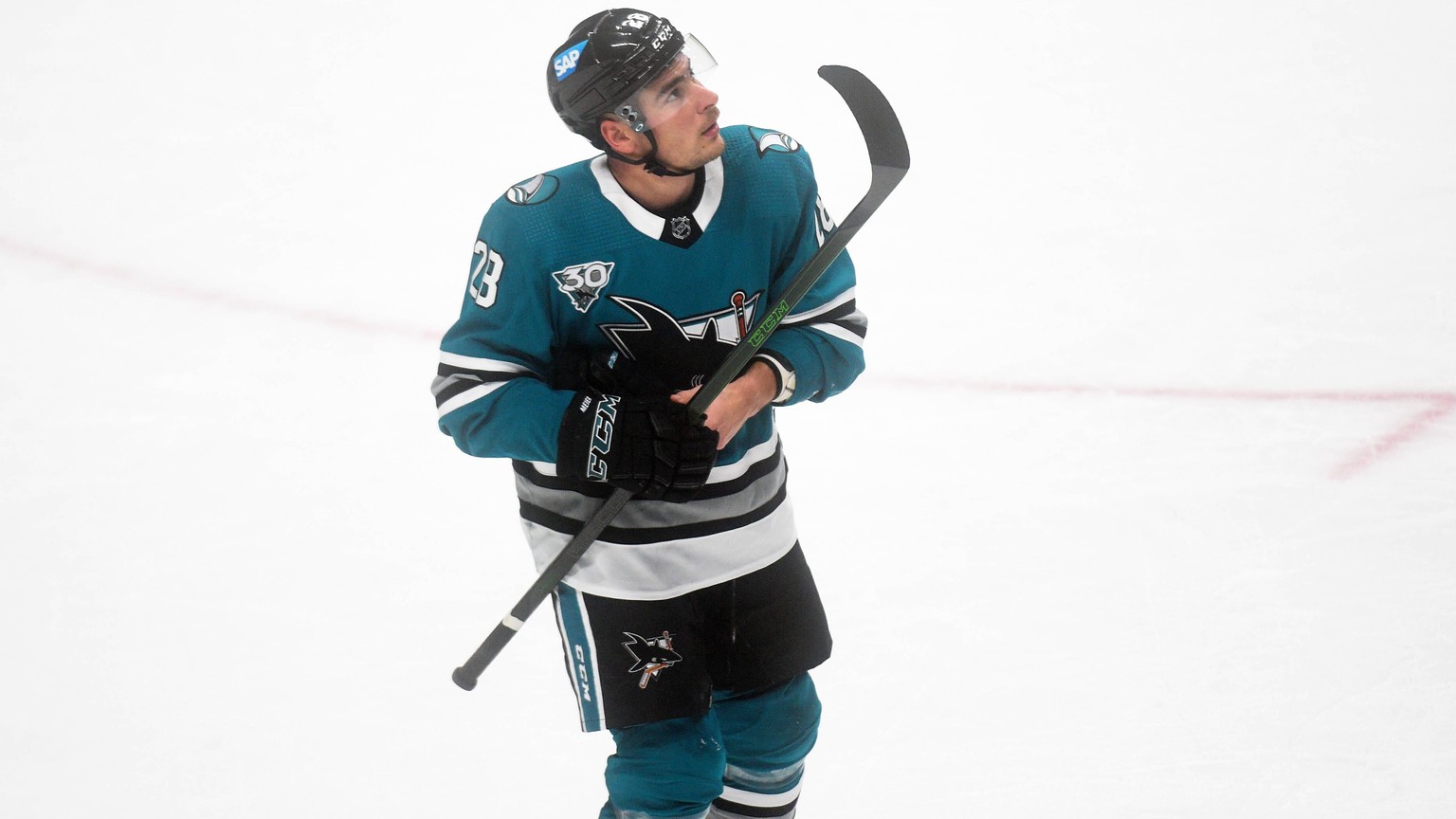 SAN JOSE, CA - FEBRUARY 27: San Jose Sharks Right Wing Timo Meier (28) during the NHL, Eishockey Herren, USA match between the St. Louis Blues and San Jose Sharks on February 27, 2021 at SAP Center in ...