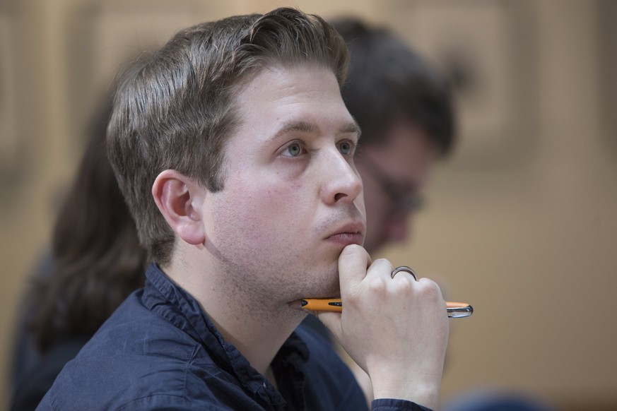 epa06662027 Leader of the youth organization JUSOS of the Social Democratic Party of Germany (SPD) Kevin Kuehnert attends an event at the SPD headquarters Willy-Brandt-Haus in Berlin, Germany, 11 Apri ...