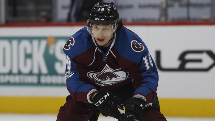 Colorado Avalanche right wing Sven Andrighetto, of Switzerland, looks for a pass as he drives to the net against the St. Louis Blues in the third period of an NHL hockey game Sunday, March 5, 2017, in ...