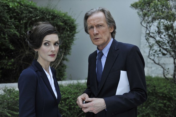 Winona Ryder mit Schauspiel-Kollege Bill Nighy in «Worricker: Turks &amp; Caicos».