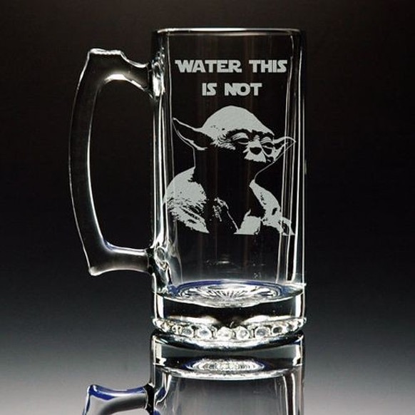 yoda bierglas star wars

https://hips.hearstapps.com/pop.h-cdn.co/assets/17/18/1493750580-1493353351-star-wars-yoda-etched-glass-mug.jpg?crop=1xw:1.0xh;center,top&amp;resize=768:*&amp;keepGifs=1