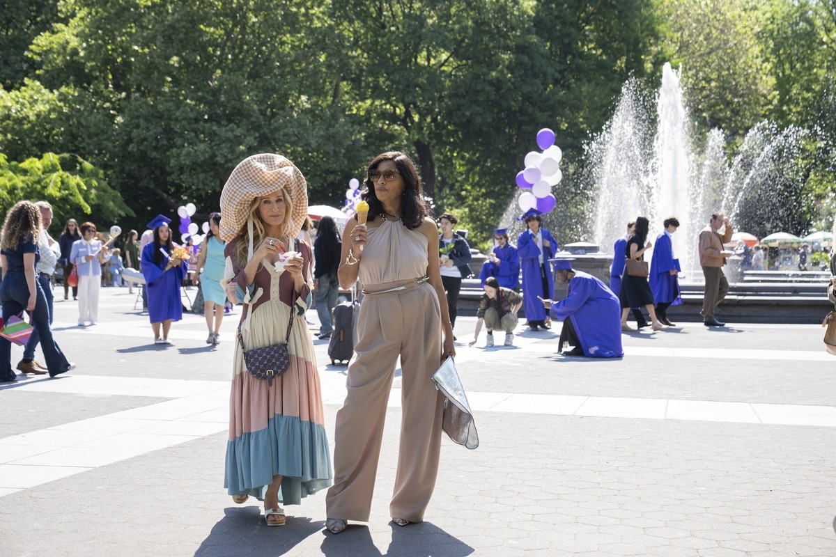 This image released by HBO shows Sarah Jessica Parker, left, Sarita Choudhury from the series "And Just Like That." (Craig Blankenhorn/HBO via AP)
TV - And Just Like That