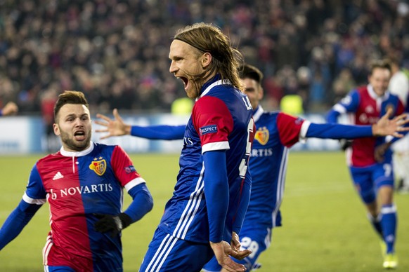 epa06344697 Basel&#039;s Michael Lang celebrates his goal during the UEFA Champions League Group stage Group A matchday 5 soccer match between Switzerland&#039;s FC Basel 1893 and England&#039;s Manch ...