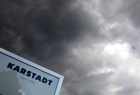 Für die Mitarbeiter von Karstadt sieht die Zukunft alles andere als rosig aus.&nbsp;