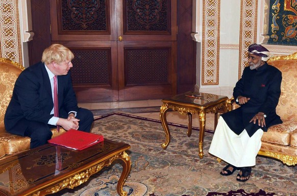 In this photo released by the state-run Oman News Agency, British Foreign Secretary Boris Johnson, left, meets Oman&#039;s ruler, Sultan Qaboos bin Said, right, in Muscat, Oman, Friday, Dec. 8, 2017.  ...