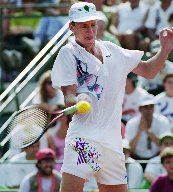 Der Schweizer Tennisspieler Marc Rosset im August 1992 im Final gegen Jordi Arese. Rosset gewinnt die Goldmedaille ueber fuenf Saetze (7:6, 6:4, 3:6, 4:6, 8:6) nach einem hart umkaempften Spiel. Es is ...