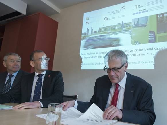 Bei acht Parlamentarischen Gruppen im Vorstand: Kurt Fluri (rechts).