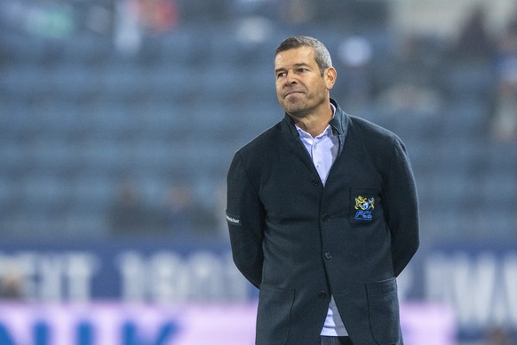 Der Trainer von Luzern, Mario Frick beim Super League Meisterschaftsspiel zwischen dem FC Luzern und dem FC St. Gallen vom Mittwoch, 19. Oktober 2022 in Luzern. (KEYSTONE/Urs Flueeler)