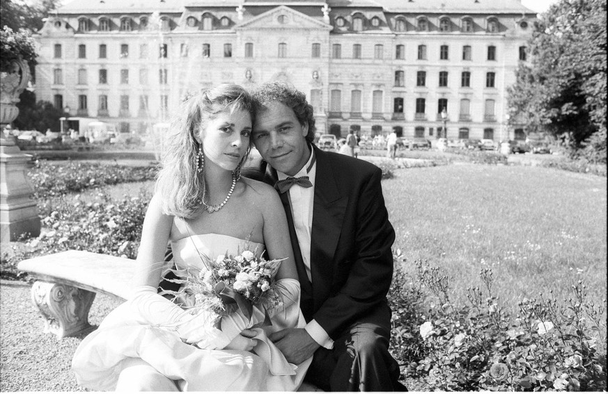 Olivia Pascal und Christian Kohlund in Die Schwarzwald- Klinik ZDF 06/88 dar Olivia Pascal und Christian Kohlund in Die Schwarzwaldklinik ZDF 06/88 dar Deutschland deutsch Deutsche Deutscher Mann Frau ...