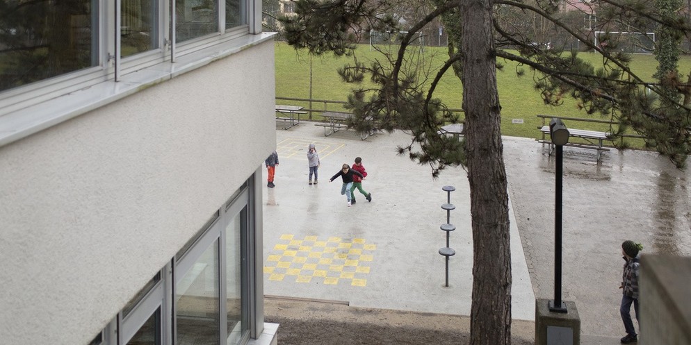 In der Schule sei es immer wieder zu Schlägereien gekommen (Symbolbild).