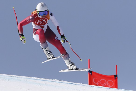 epa06551952 Wendy Holdener of Switzerland in action during the Downhill portion of the Women&#039;s Alpine Combined race at the Jeongseon Alpine Centre during the PyeongChang 2018 Olympic Games, South ...