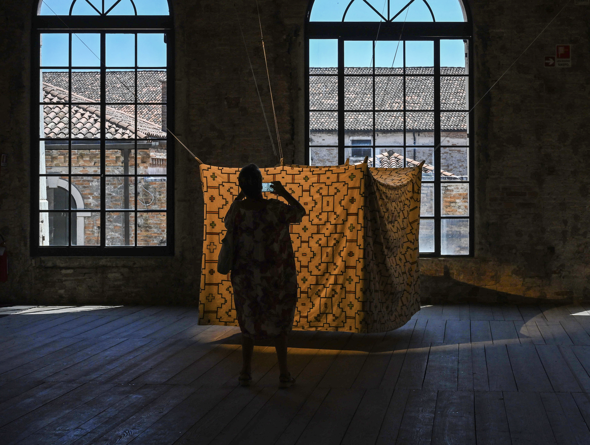 Die Kunstbiennale in Venedig zählt zu den wichtigsten internationalen Ausstellungen zeitgenössischer Kunst.