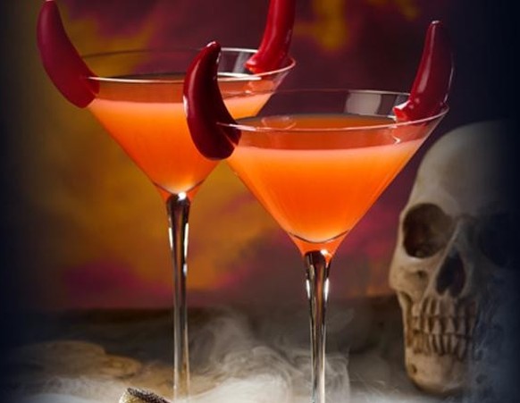 Luciferita. Bzw. Lucifer&#039;s Margarita. Cocktail für Halloween! 

https://assets.sainsburys-groceries.co.uk/gol/lucifers-margarita/original.jpg