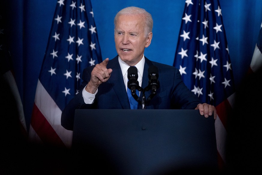 President Joe Biden speaks about threats to democracy ahead of next week&#039;s midterm elections, Wednesday, Nov. 2, 2022, at the Columbus Club in Union Station, near the U.S. Capitol in Washington.  ...