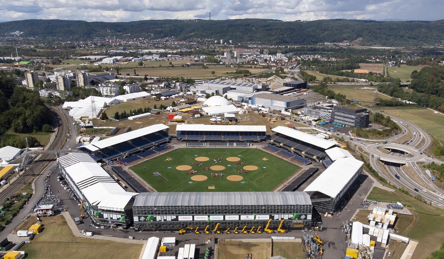 Die Schwingarena des Eidgenoessischen Schwing- und Aelplerfestes, ESAF, am Samstag, 20. August 2022, in Pratteln. Das ESAF findet vom 26. bis 28. August 2022 in Pratteln statt. (KEYSTONE/Anthony Anex)