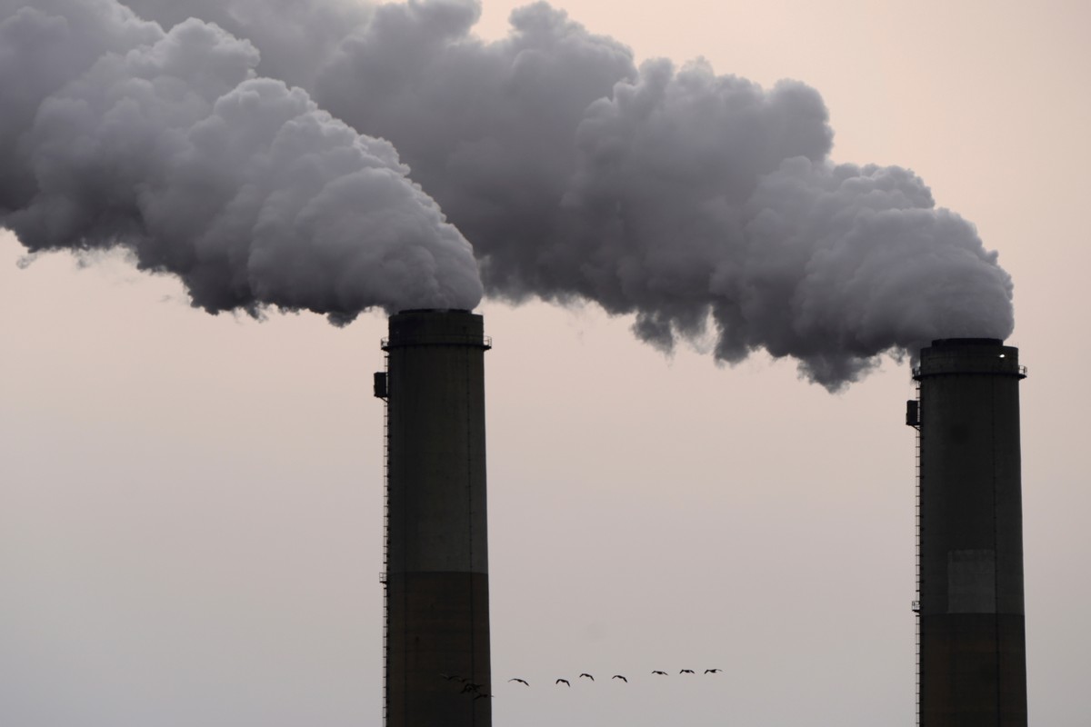 FILE - The Jeffrey Energy Center coal-fired power plant operates near Emmett, Kan., Jan. 25, 2025. (AP Photo/Charlie Riedel, File)
Trump EPA Climate Health