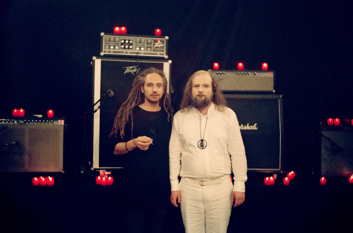 Lord Kesseli &amp; the Drums – auf diesem Pressebild stehen sie allerdings verkehrt herum.